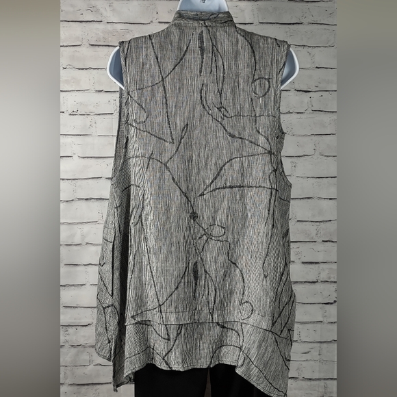 I C Collection by Connie K Tweed Linen Lagenlook Vest/Tank - Picture 3 of 8